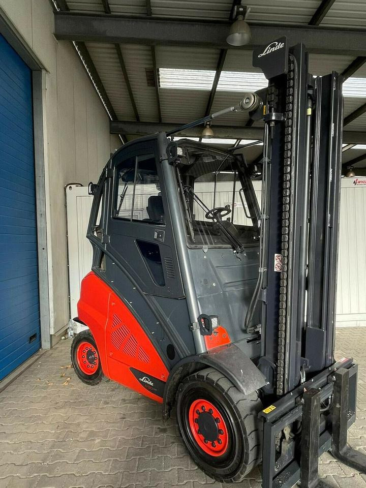 Linde Linde H 50 T - 7.390 h - Seitenschieber/Zinken neu - - رافعة شوكية تعمل بالغاز: صور 3 Linde Linde H 50 T - 7.390 h - Seitenschieber/Zinken neu - - رافعة شوكية تعمل بالغاز: صور 3