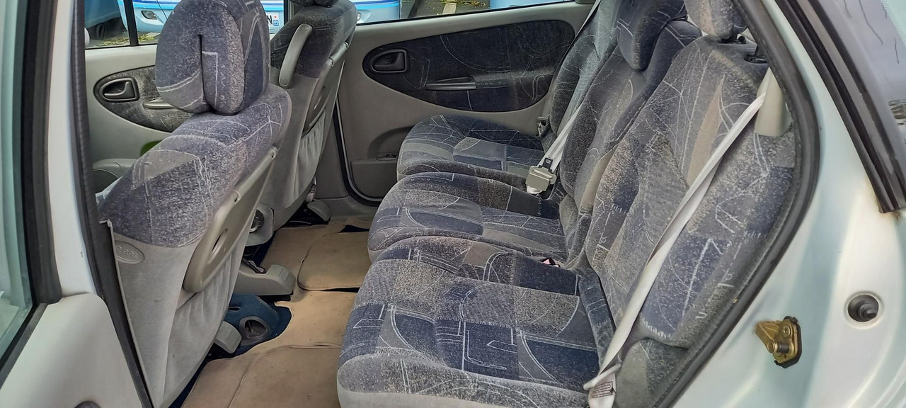 MEGANE ESSENCE (241) - سيارة: صور 5 MEGANE ESSENCE (241) - سيارة: صور 5