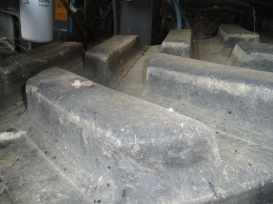 Challenger MT765 - جرار مجنزر: صور 5 Challenger MT765 - جرار مجنزر: صور 5