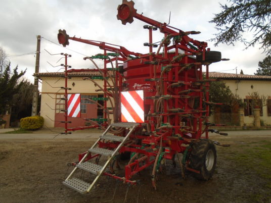 Kverneland TS EVO 6000 - الة بذر: صور 3 Kverneland TS EVO 6000 - الة بذر: صور 3