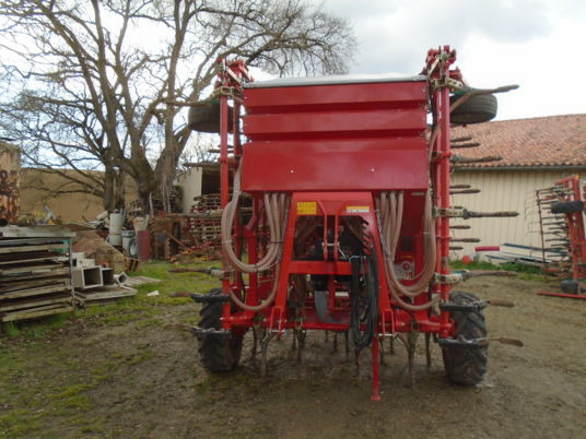 Kverneland TS EVO 6000 - الة بذر: صور 2 Kverneland TS EVO 6000 - الة بذر: صور 2