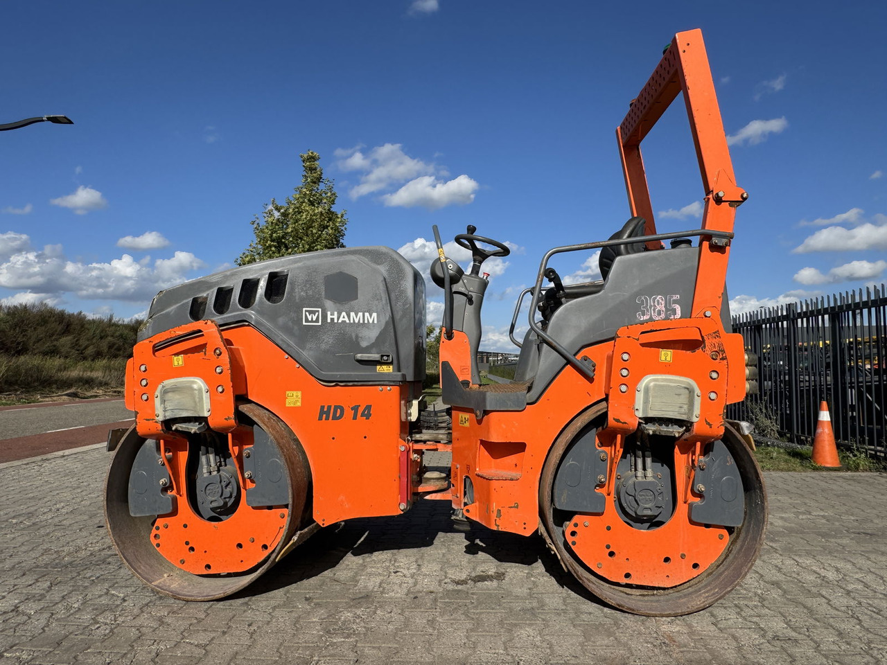 Hamm HD 14 VV - مدحلة الأسفلت: صور 5 Hamm HD 14 VV - مدحلة الأسفلت: صور 5