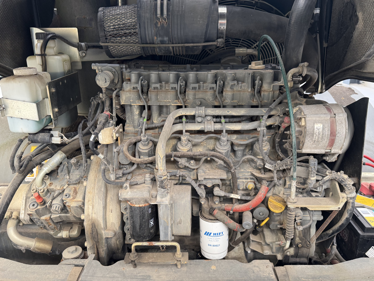 حفارة على عجلات LIEBHERR L 506: صور 22 حفارة على عجلات LIEBHERR L 506: صور 22