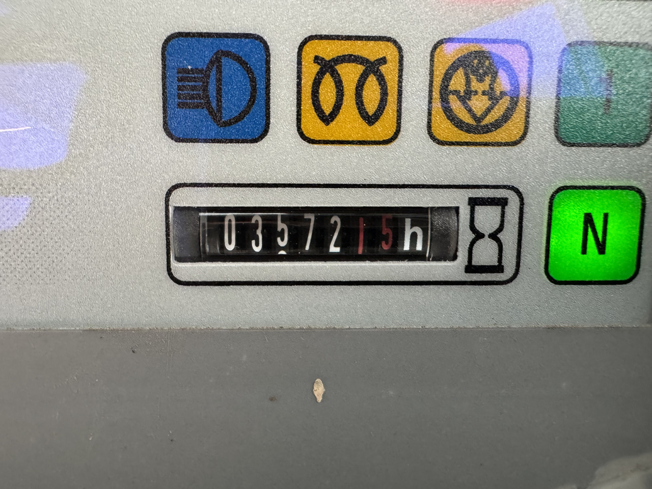 حفارة على عجلات LIEBHERR L 506: صور 20 حفارة على عجلات LIEBHERR L 506: صور 20