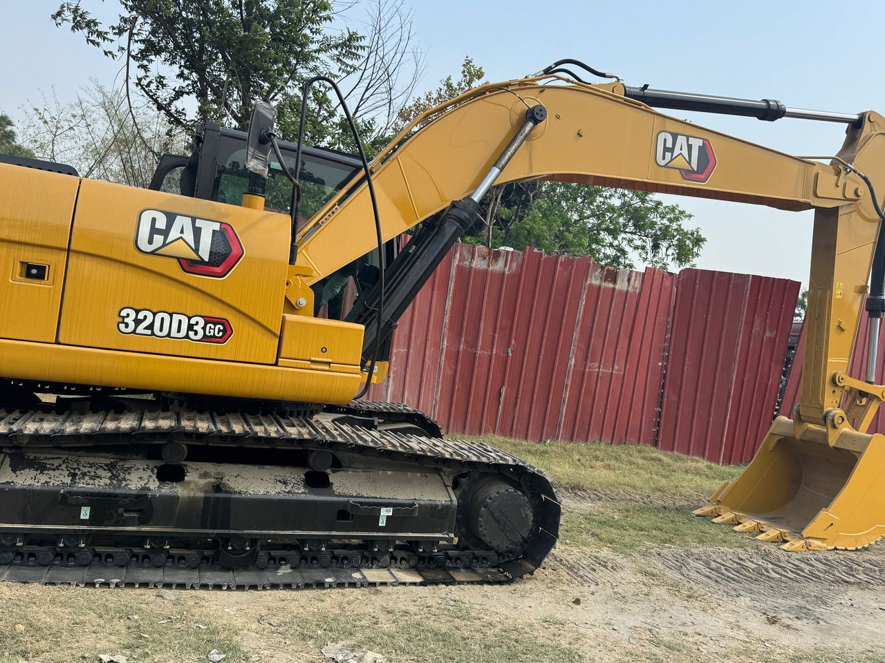 CATERPILLAR 323GC - حفارات زحافة: صور 4 CATERPILLAR 323GC - حفارات زحافة: صور 4