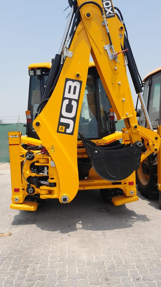 JCB 3DX - حفار متعدد الاستخدام: صور 2 JCB 3DX - حفار متعدد الاستخدام: صور 2