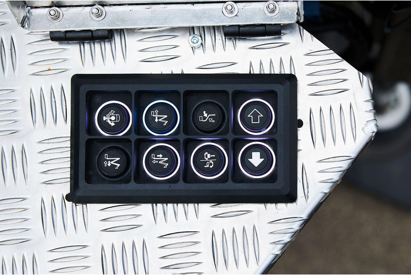 Oil & Steel Scorpion 18 Sobre IVECO DAILY 35S14 entre ejes 3750 mm - منصات هيدروليكية متنقلة: صور 4 Oil & Steel Scorpion 18 Sobre IVECO DAILY 35S14 entre ejes 3750 mm - منصات هيدروليكية متنقلة: صور 4