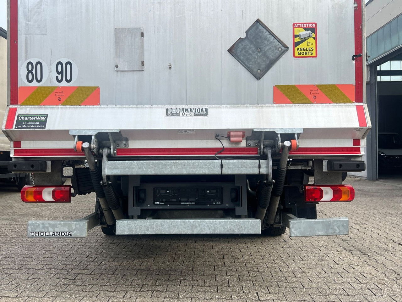 Mercedes-Benz Atego 1218 L Classic-Vermietung möglich-ADR-LBW - بصندوق مغلق شاحنة: صور 4 Mercedes-Benz Atego 1218 L Classic-Vermietung möglich-ADR-LBW - بصندوق مغلق شاحنة: صور 4
