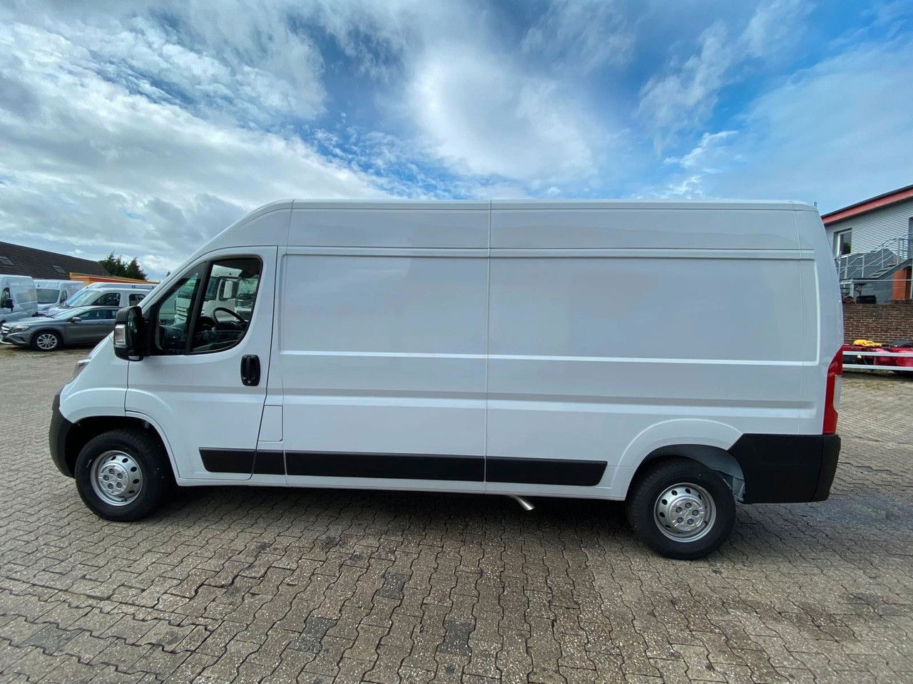 Opel Movano Cargo - فان: صور 2 Opel Movano Cargo - فان: صور 2