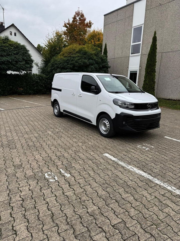 Opel Vivaro L2H1 120 PS - فان: صور 2 Opel Vivaro L2H1 120 PS - فان: صور 2