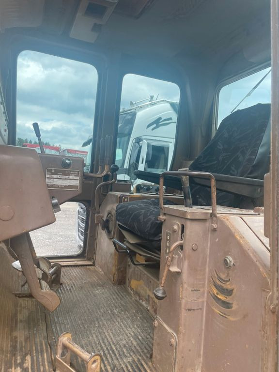 CAT CAT D6D CAT D6D - بلدوزر: صور 5 CAT CAT D6D CAT D6D - بلدوزر: صور 5