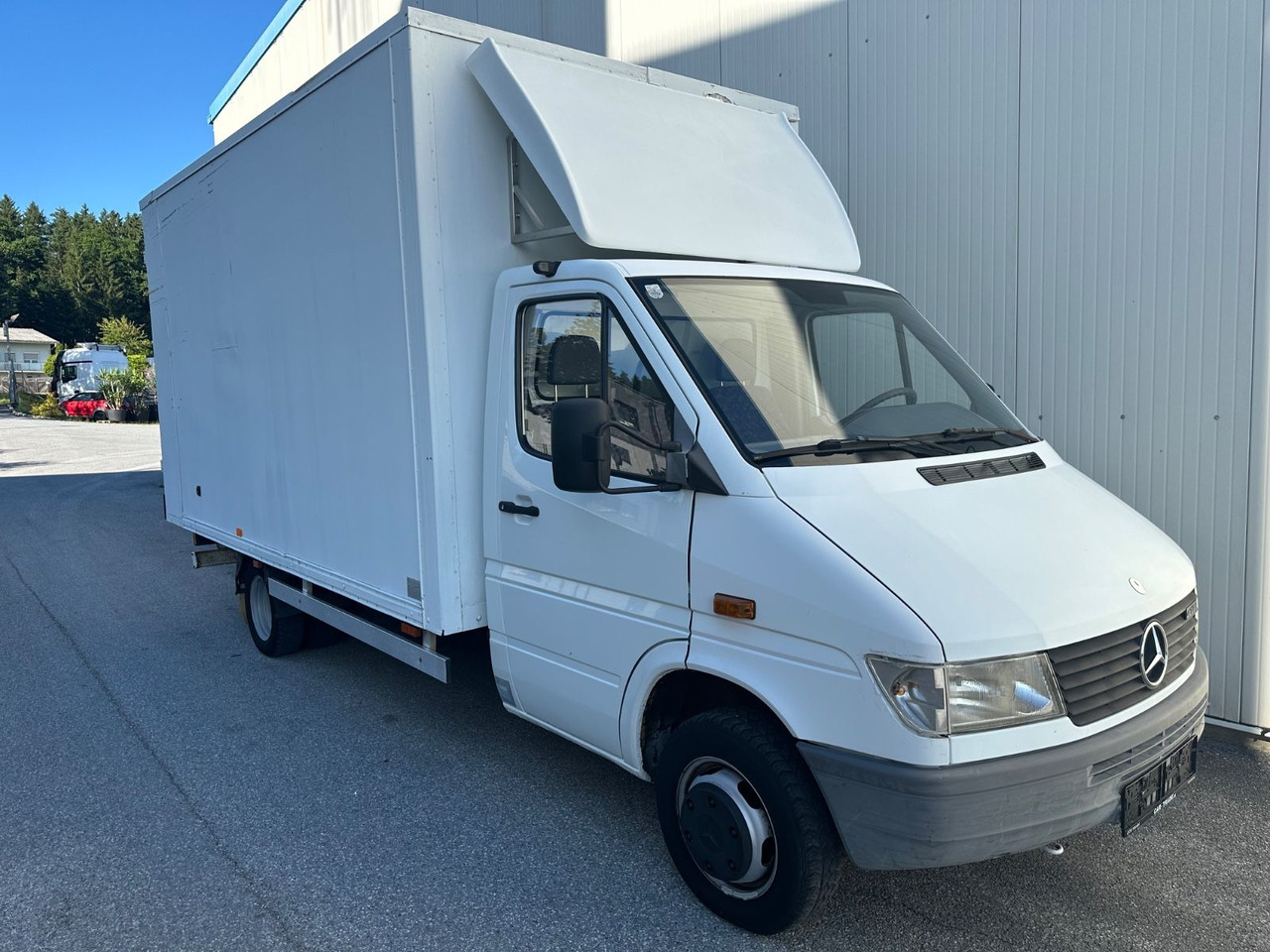 Mercedes-Benz 412 D Koffer Klima - الشاحنات الصغيرة صندوق مغلق: صور 2 Mercedes-Benz 412 D Koffer Klima - الشاحنات الصغيرة صندوق مغلق: صور 2