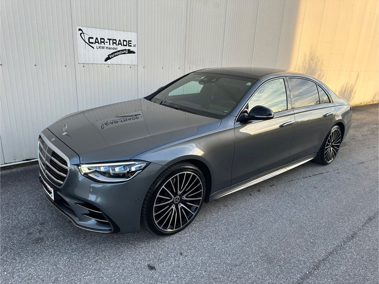 Mercedes-Benz S 400 d 4MATIC L Burmester 4D Chauffeur Packet - سيدان: صور 2 Mercedes-Benz S 400 d 4MATIC L Burmester 4D Chauffeur Packet - سيدان: صور 2
