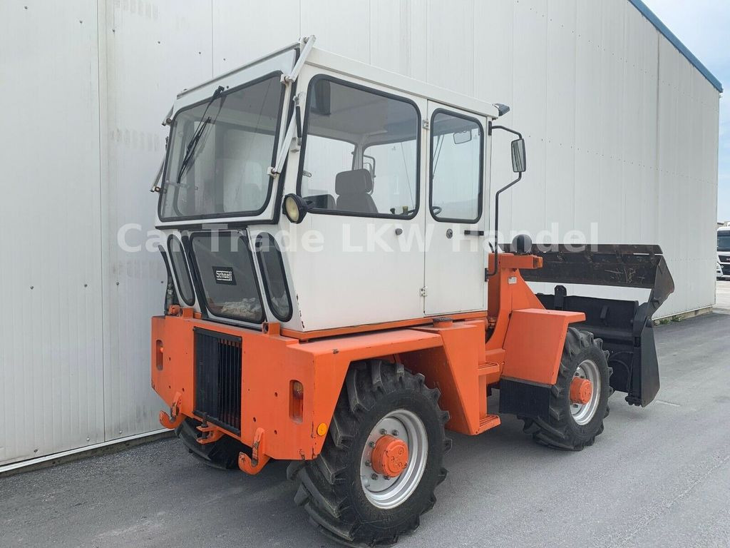 Schaeff SKB 902 - حفار متعدد الاستخدام: صور 3 Schaeff SKB 902 - حفار متعدد الاستخدام: صور 3