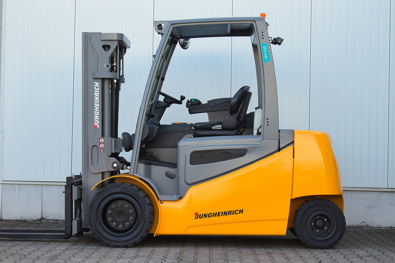 رافعة شوكية كهربائية JUNGHEINRICH EFG545 - Triplex - 100% Kapazität - Bj. 2022 - 4,5t: صور 6 رافعة شوكية كهربائية JUNGHEINRICH EFG545 - Triplex - 100% Kapazität - Bj. 2022 - 4,5t: صور 6