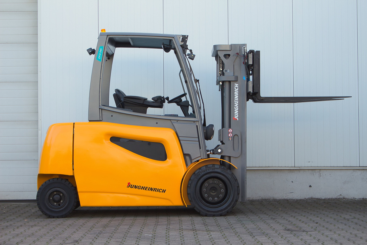 رافعة شوكية كهربائية JUNGHEINRICH EFG545 - Triplex - 100% Kapazität - Bj. 2022 - 4,5t: صور 8 رافعة شوكية كهربائية JUNGHEINRICH EFG545 - Triplex - 100% Kapazität - Bj. 2022 - 4,5t: صور 8