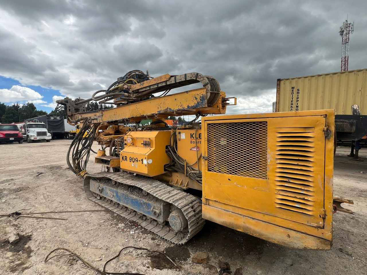 Klemm KR909-1 - آلات البناء: صور 5 Klemm KR909-1 - آلات البناء: صور 5