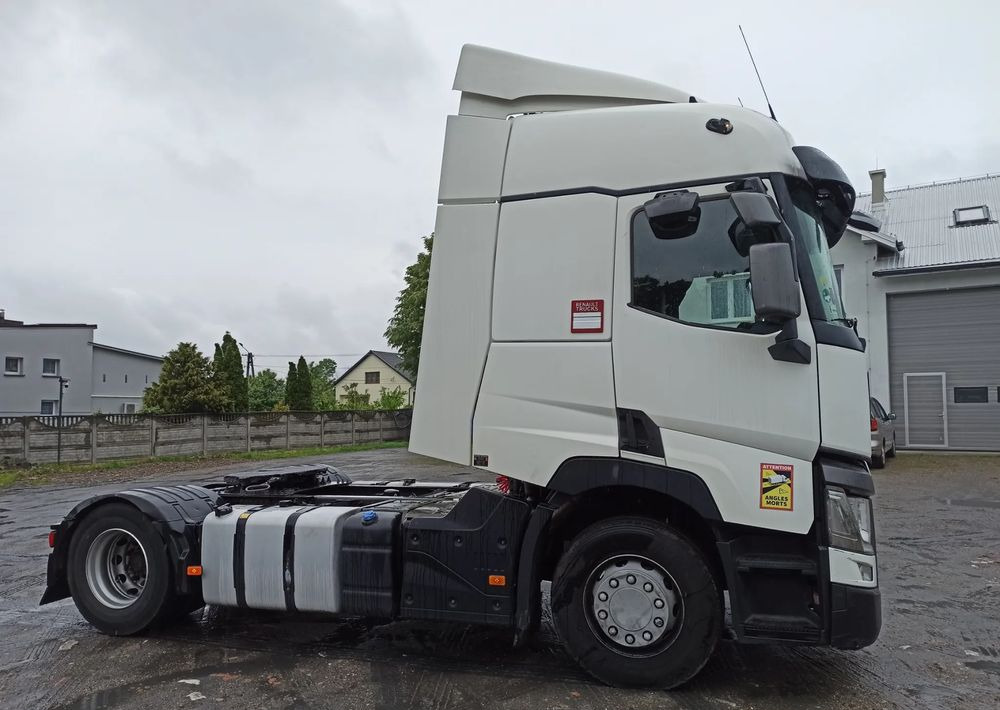 Renault T - شاحنة جرار: صور 2 Renault T - شاحنة جرار: صور 2