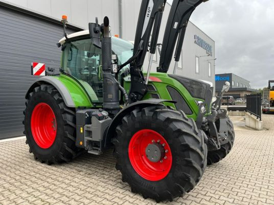 Fendt 720 S4 PROFI PLUS - جرار: صور 2 Fendt 720 S4 PROFI PLUS - جرار: صور 2