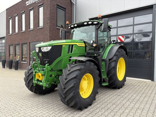 John Deere 6r215 - جرار: صور 1 John Deere 6r215 - جرار: صور 1