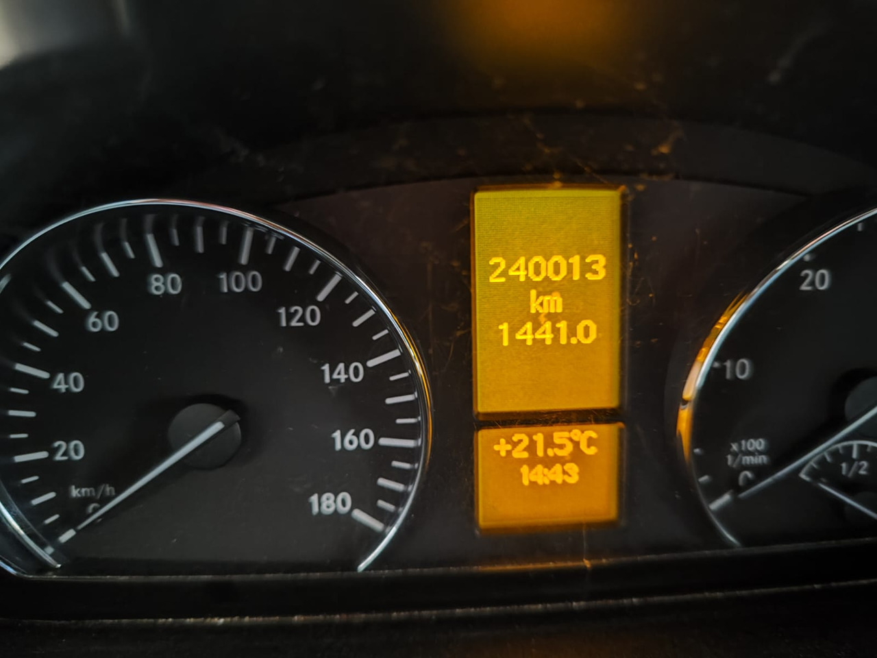 MERCEDES-BENZ SPRINTER 519 - حافلة صغيرة, ميكروباص: صور 4 MERCEDES-BENZ SPRINTER 519 - حافلة صغيرة, ميكروباص: صور 4