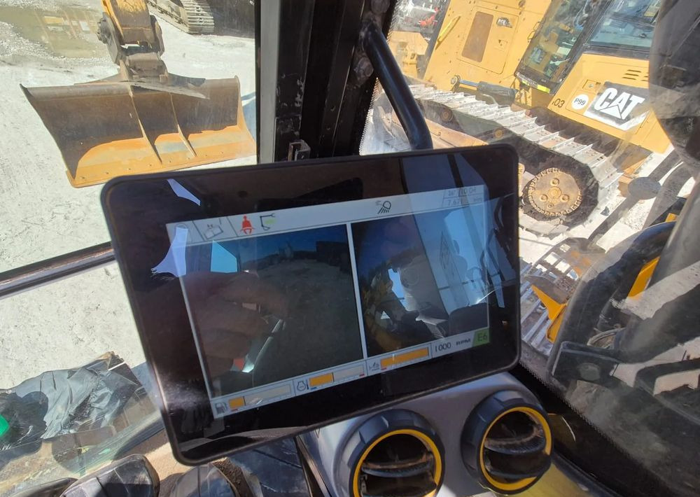 JCB 220xlc - حفارات زحافة: صور 5 JCB 220xlc - حفارات زحافة: صور 5