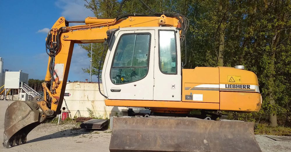 Liebherr A316 - حفارة على عجلات: صور 1 Liebherr A316 - حفارة على عجلات: صور 1