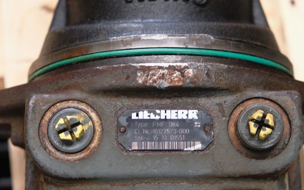 Silnik hydrauliczny obrotu liebherr FMF 064 do R906,R916,R924 R926 R950 P926P924 - علم السوائل المتحركة: صور 2 Silnik hydrauliczny obrotu liebherr FMF 064 do R906,R916,R924 R926 R950 P926P924 - علم السوائل المتحركة: صور 2