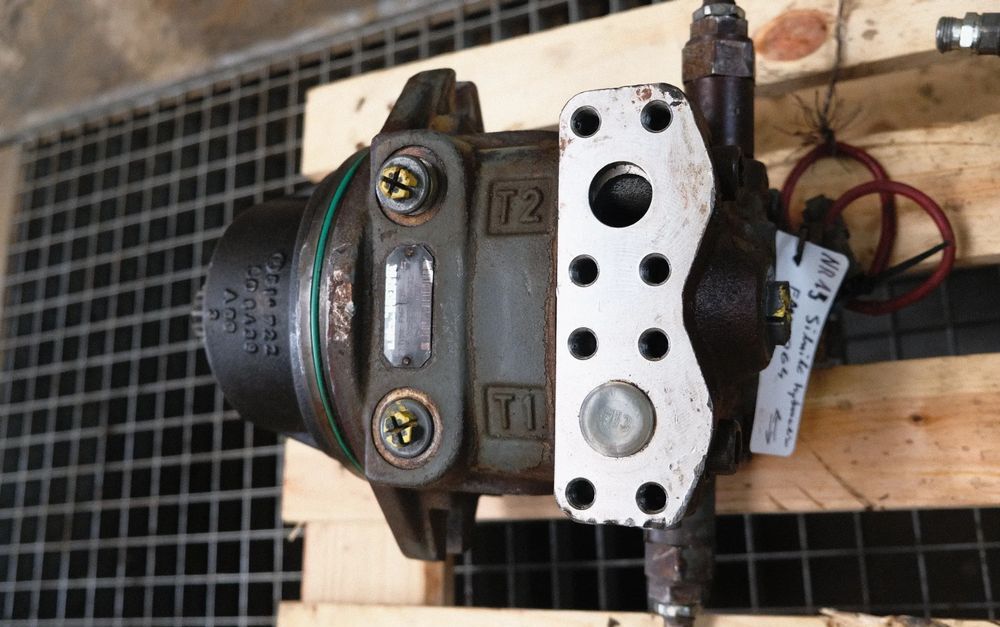 Silnik hydrauliczny obrotu liebherr FMF 064 do R906,R916,R924 R926 R950 P926P924 - علم السوائل المتحركة: صور 3 Silnik hydrauliczny obrotu liebherr FMF 064 do R906,R916,R924 R926 R950 P926P924 - علم السوائل المتحركة: صور 3