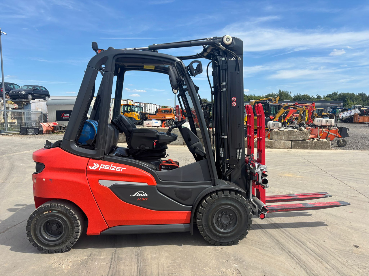 LINDE H30T-01 - رافعة شوكية تعمل بالغاز: صور 2 LINDE H30T-01 - رافعة شوكية تعمل بالغاز: صور 2