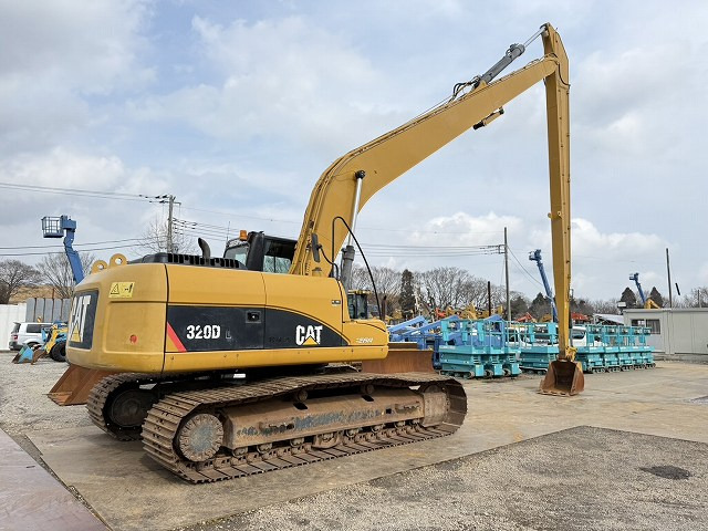 CAT 320DL-E - حفارات زحافة: صور 5 CAT 320DL-E - حفارات زحافة: صور 5