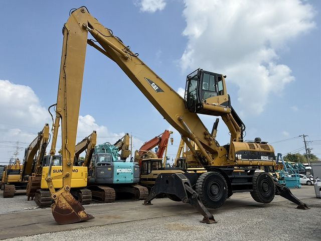 CAT M325C - حفارة النقل والشحن: صور 1 CAT M325C - حفارة النقل والشحن: صور 1