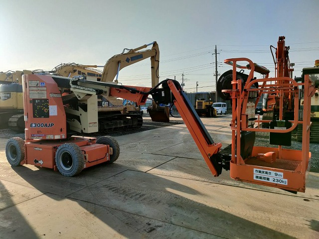 JLG E300AJP - رافعات سلة مفصلية: صور 3 JLG E300AJP - رافعات سلة مفصلية: صور 3