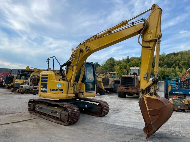 KOMATSU PC128US-10 - حفارات زحافة: صور 2 KOMATSU PC128US-10 - حفارات زحافة: صور 2
