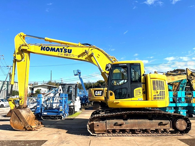 KOMATSU PC228US-10 - حفارات زحافة: صور 2 KOMATSU PC228US-10 - حفارات زحافة: صور 2
