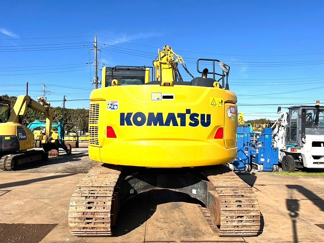 KOMATSU PC228US-10 - حفارات زحافة: صور 4 KOMATSU PC228US-10 - حفارات زحافة: صور 4
