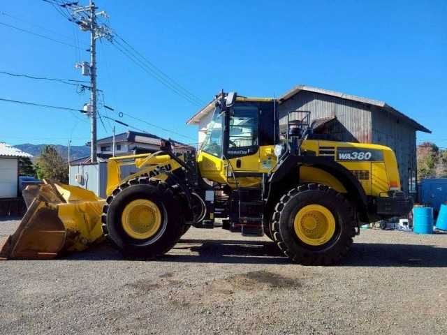KOMATSU WA380-8 - اللودر بعجل: صور 2 KOMATSU WA380-8 - اللودر بعجل: صور 2