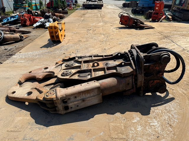 NPK SV-47X - ماكينة القص الهيدروليكي: صور 2 NPK SV-47X - ماكينة القص الهيدروليكي: صور 2