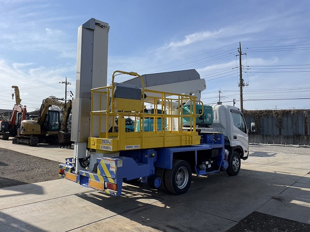 TADANO BT-110-1 - مصاعد الازدهار محمولة على شاحنة: صور 5 TADANO BT-110-1 - مصاعد الازدهار محمولة على شاحنة: صور 5