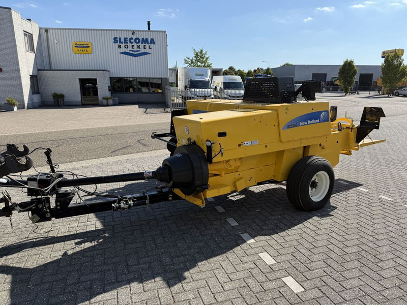 New Holland BC5060 Mini Balenpers - مكبس البالات المستطيله: صور 1 New Holland BC5060 Mini Balenpers - مكبس البالات المستطيله: صور 1