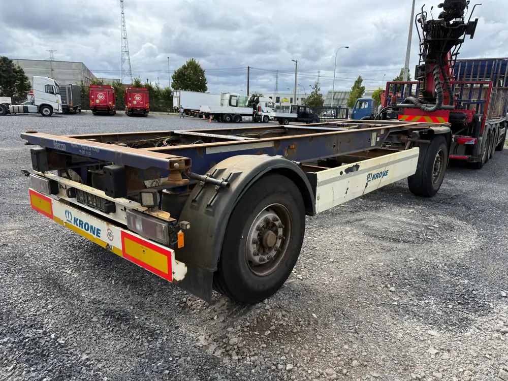 Krone AZ *BDF*2 essieux* - شاحنات الحاويات / جسم علوي قابل للتغيير مقطورة: صور 1 Krone AZ *BDF*2 essieux* - شاحنات الحاويات / جسم علوي قابل للتغيير مقطورة: صور 1