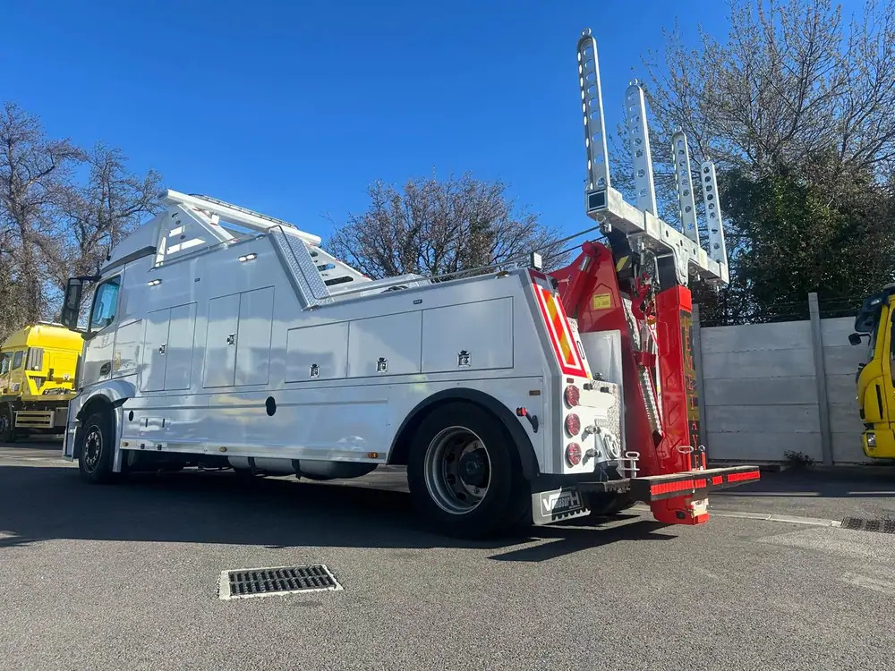 Mercedes-Benz Actros 1943 *NOUVELLE SUPERTRUCTURE GRS 20000 VEMASUR*FULL AIR - سيارة السحب للتصليح: صور 3 Mercedes-Benz Actros 1943 *NOUVELLE SUPERTRUCTURE GRS 20000 VEMASUR*FULL AIR - سيارة السحب للتصليح: صور 3