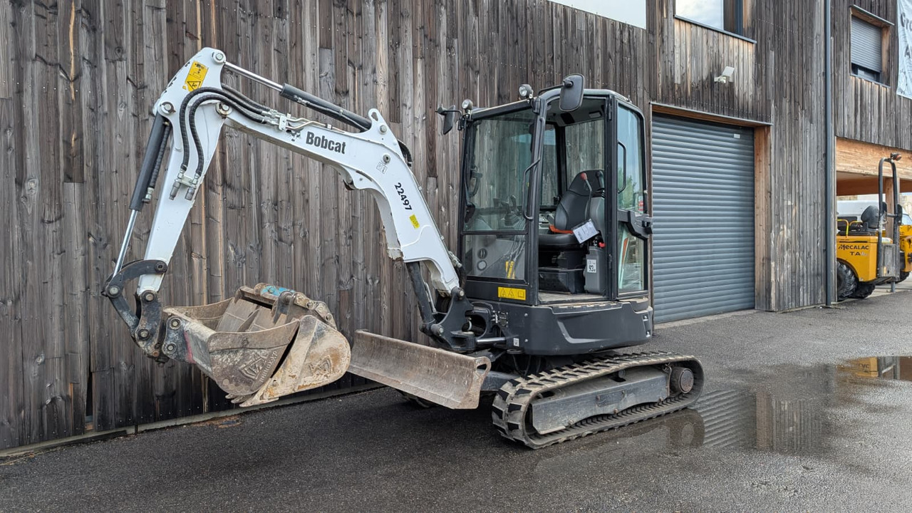 BOBCAT E 26 - حفارة مصغرة: صور 2 BOBCAT E 26 - حفارة مصغرة: صور 2