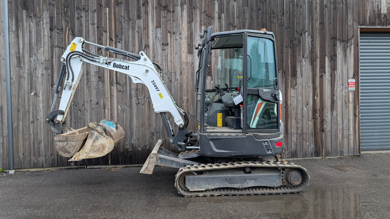 BOBCAT E 26 - حفارة مصغرة: صور 1 BOBCAT E 26 - حفارة مصغرة: صور 1