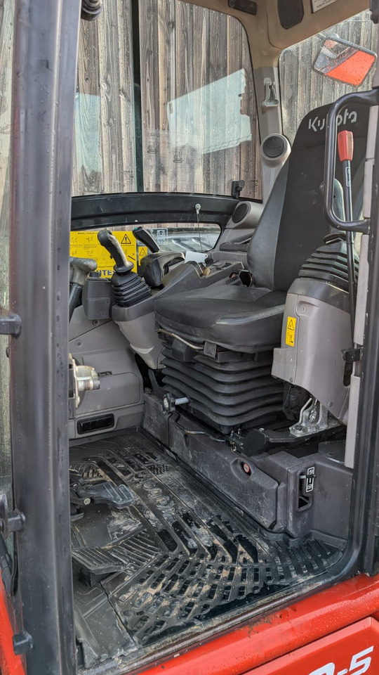 KUBOTA U50-5 - حفارة مصغرة: صور 5 KUBOTA U50-5 - حفارة مصغرة: صور 5