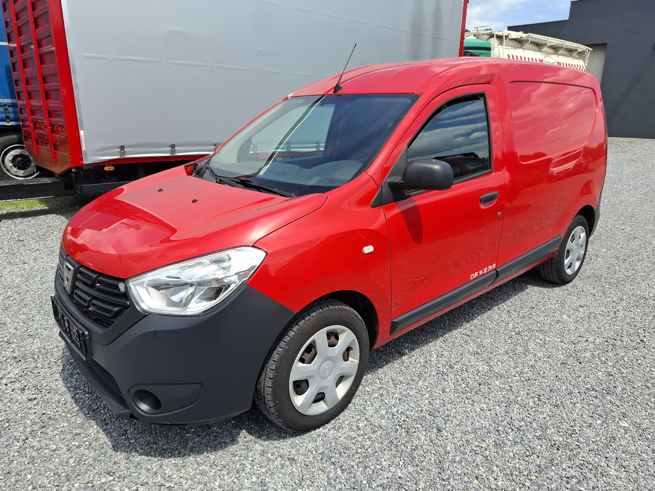 DACIA Dokker 1.5 DCI - الشاحنات الصغيرة صندوق مغلق: صور 3 DACIA Dokker 1.5 DCI - الشاحنات الصغيرة صندوق مغلق: صور 3