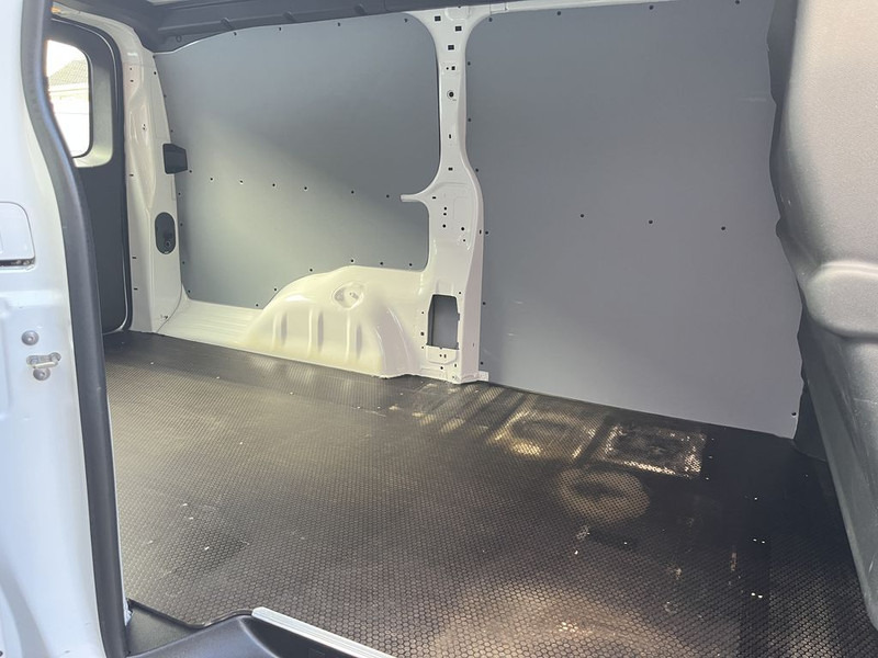 Citroën Jumpy 2.0 HDI 123pk E6 XL L3 BPM Vrij! Lease €220 /m, Airco, PDC V+A, Cruise controle, Onderhoudshistorie aanwezig إيجار Citroën Jumpy 2.0 HDI 123pk E6 XL L3 BPM Vrij! Lease €220 /m, Airco, PDC V+A, Cruise controle, Onderhoudshistorie aanwezig: صور 16 Citroën Jumpy 2.0 HDI 123pk E6 XL L3 BPM Vrij! Lease €220 /m, Airco, PDC V+A, Cruise controle, Onderhoudshistorie aanwezig إيجار Citroën Jumpy 2.0 HDI 123pk E6 XL L3 BPM Vrij! Lease €220 /m, Airco, PDC V+A, Cruise controle, Onderhoudshistorie aanwezig: صور 16