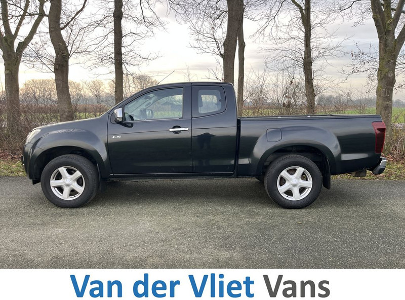 Isuzu D-max 2.5 TD Extended 164pk Cab LS 4WD BPM Vrij! Lease €299 p/m, Trekhaak, Airco, Leder, Cruise controle. - شاحنة البيك أب: صور 5 Isuzu D-max 2.5 TD Extended 164pk Cab LS 4WD BPM Vrij! Lease €299 p/m, Trekhaak, Airco, Leder, Cruise controle. - شاحنة البيك أب: صور 5