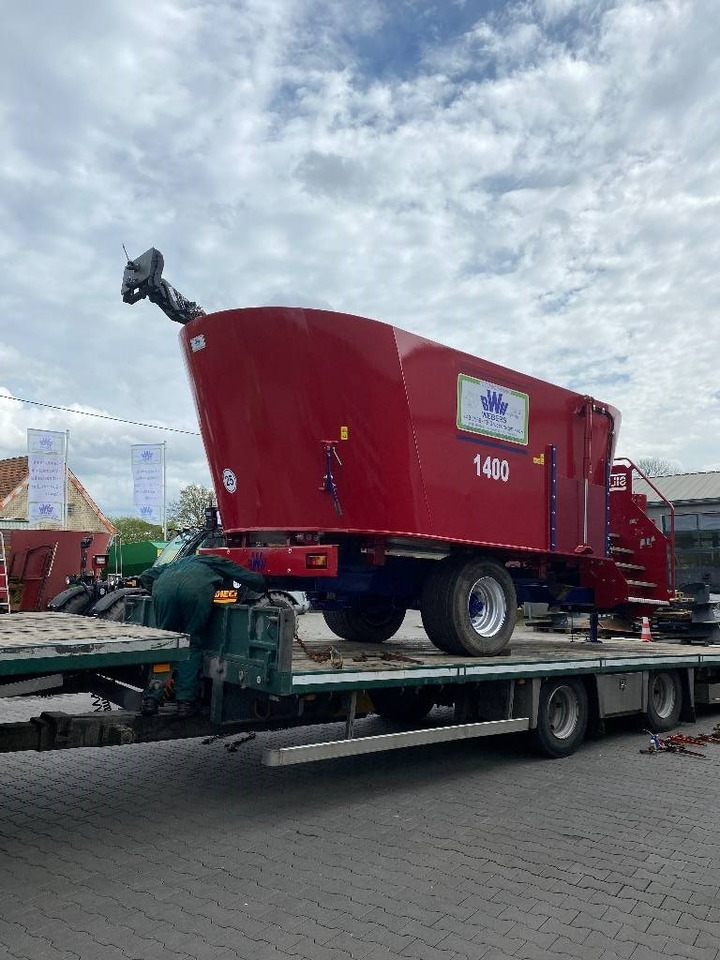 آلة خلط وتوزيع الأعلاف Mayer Siloking Futtermischwagen 20-30cb: صور 6 آلة خلط وتوزيع الأعلاف Mayer Siloking Futtermischwagen 20-30cb: صور 6