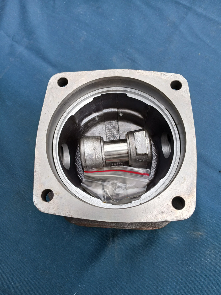 DT Cylinder/ Piston aircompressor for Mercedes - ضاغط: صور 2 DT Cylinder/ Piston aircompressor for Mercedes - ضاغط: صور 2